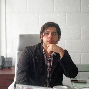 Vladimir - Freelance Vector Illustrator