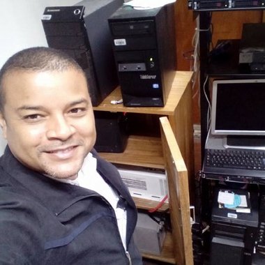 adelphinprogram - Freelance Digital Marketer