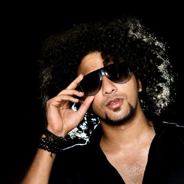 Revlon J. - Freelance Session Artist