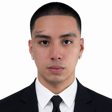 Cendrick A. - Freelance Graphic Designer