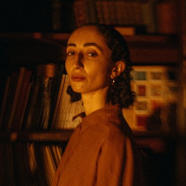 Sara A. - Freelance Graphic Designer