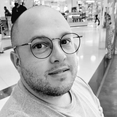 Andrey M. - Freelance Motion Graphic Designer