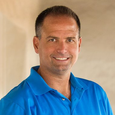 Erick B. - Freelance Graphic Designer