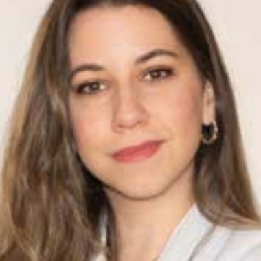 Vanessa C. - Freelance Marketing Analyst