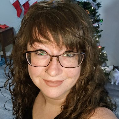 Tiffany B. - Freelance Digital Marketer