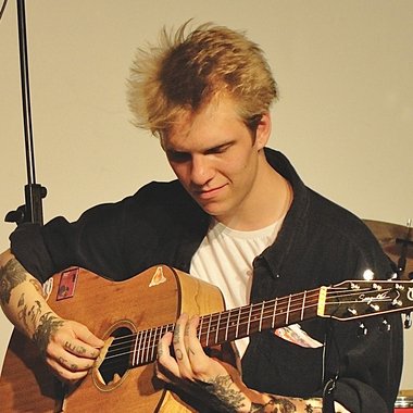 Anthony R. - Freelance Musician