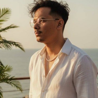 Nikesh B. - Freelance Graphic Designer