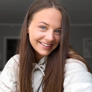 user1080170 - Freelance Video Editor