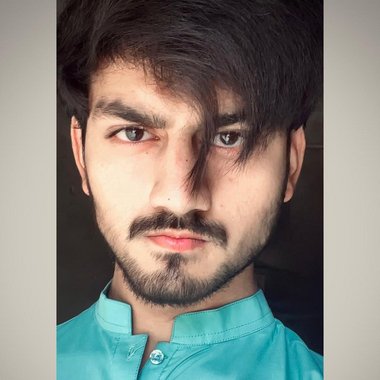 Muhammad R. - Freelance Image Editor