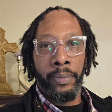Leonard S. - Freelance Music Producer