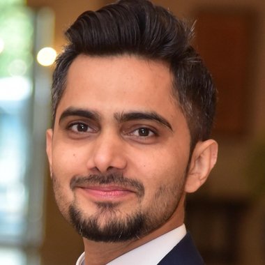 Riaz K. - Freelance Marketing Analyst