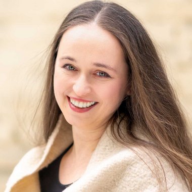 Irina K. - Freelance Set Designer