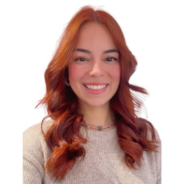 Camila M. - Freelance Digital Marketer
