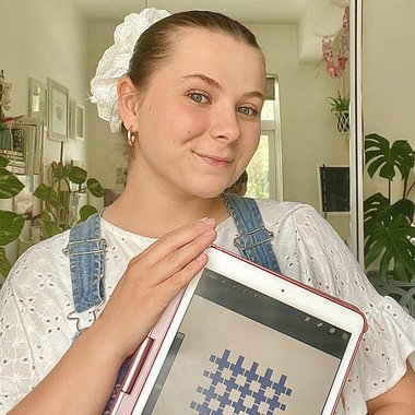 Tilly W. - Freelance Book Illustrator