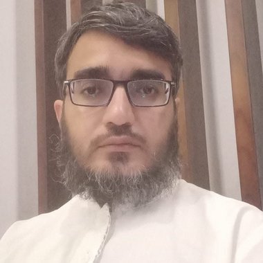 Zulqarnain A. - Freelance Brand Designer