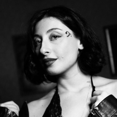 ANNA Z. - Freelance Music Producer