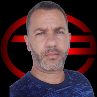 Thiago P. - Freelance Growth Marketer