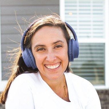 Lauren W. - Freelance Podcast Producer