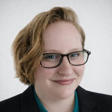 Nikki S. - Freelance Presentation Designer