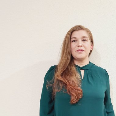 EsmeraldaRobledo - Freelance Web Developer