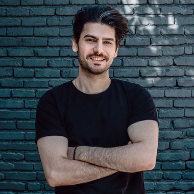 Milad T. - Freelance Graphic Designer