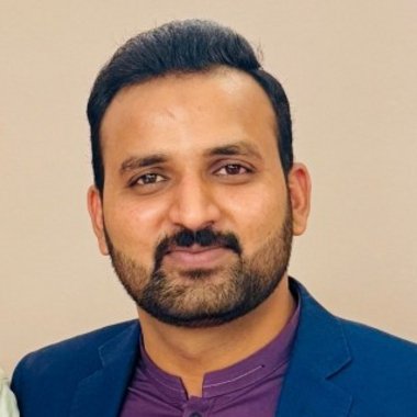 Rana H. - Freelance Web Developer