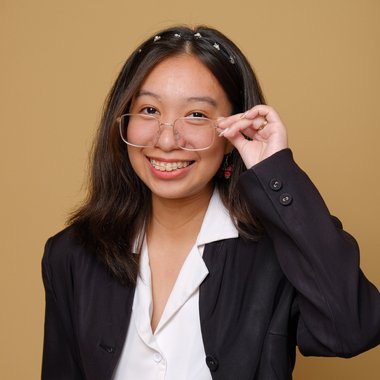 Arianne M. - Freelance Marketing Strategist