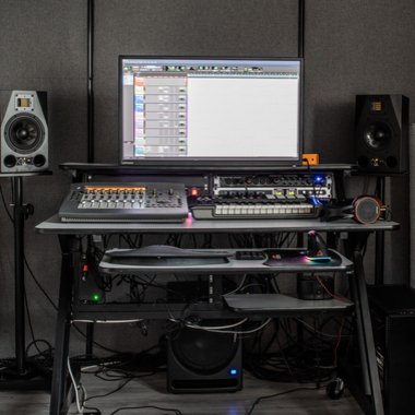 Jakub M. - Freelance Mixing Engineer