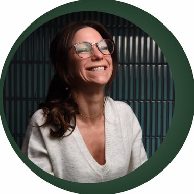 Elke F. - Freelance Digital Marketer