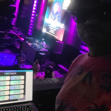 Chi F. - Freelance Music Producer