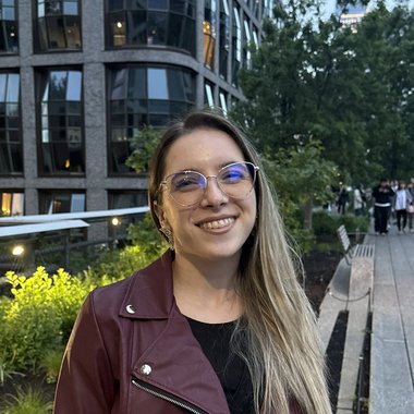 Andreea D. - Freelance Web Developer