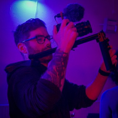 Barry R. - Freelance Filmmaker