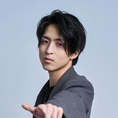 SAID D. - Freelance Graphic Designer