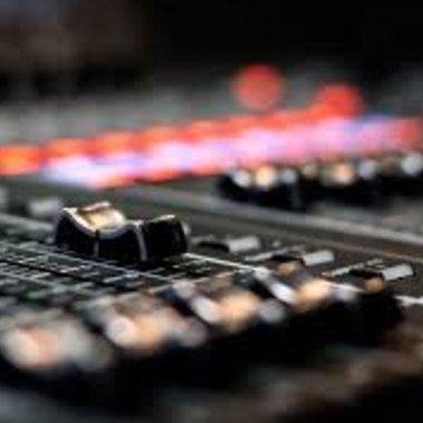 ALEX E. - Freelance Music Producer