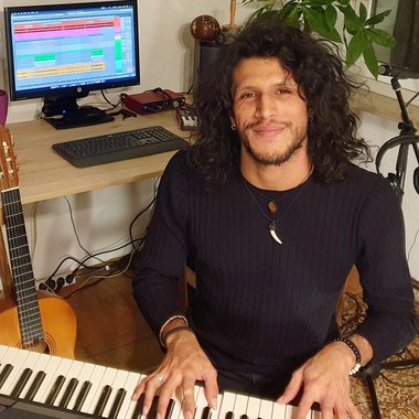 Jaxhe H. - Freelance Music Composer