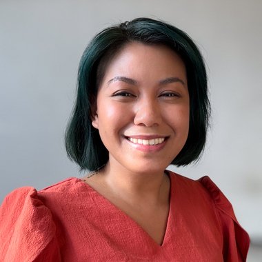 cmcocumen - Freelance Graphic Designer