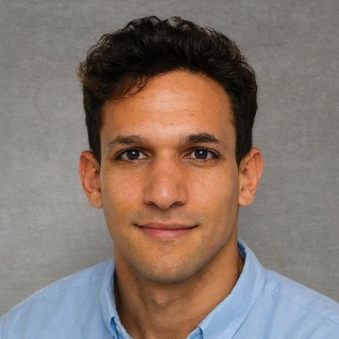 Maxime K. - Freelance Social Media Manager