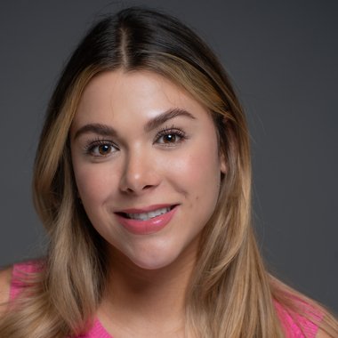 Valentina B. - Freelance Actress