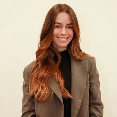 ARUANA V. - Freelance Digital Marketer