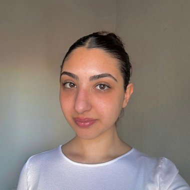 Camilla M. - Freelance Ugc Creator