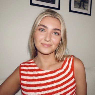 Ava L. - Freelance Graphic Designer