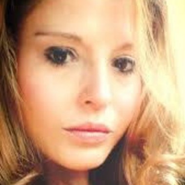 SarahNicoleCampbell - Freelance Copywriter