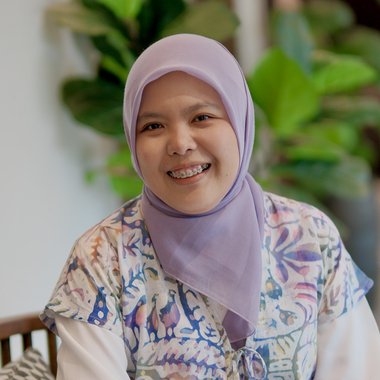 Melati F. - Freelance Line Producer