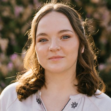 Mariia R. - Freelance Presentation Designer