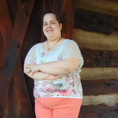 Kandice T. - Freelance Graphic Designer