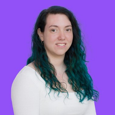 Julia E. - Freelance Web Designer