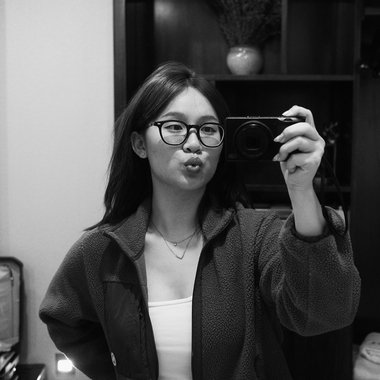 Vanessa T. - Freelance Designer