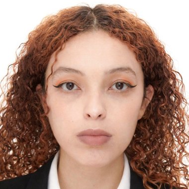 Sandrine F. - Freelance Screenwriter