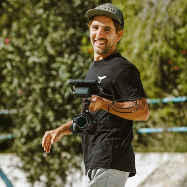 Ayrton V. - Freelance Video Editor
