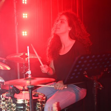 Stella K. - Freelance Mixing Engineer